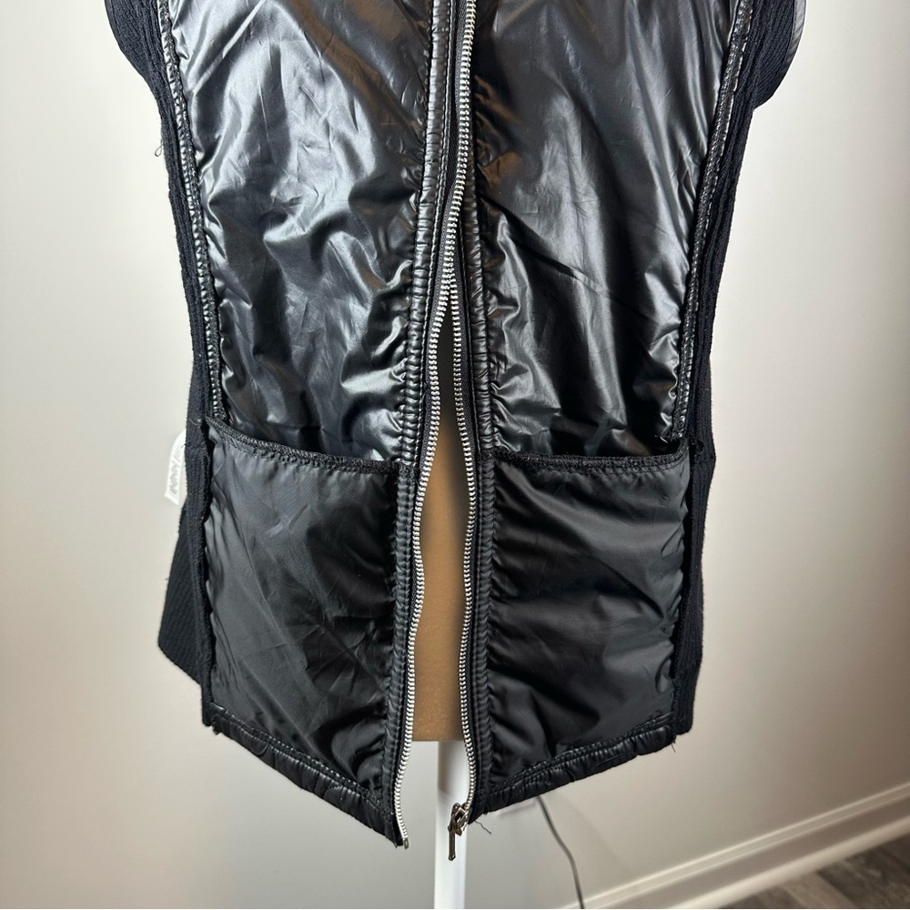 Chico’s Collection Black Quilted Faux Leather Vest Size 2 Sleek & Chic - Picture 10 of 12